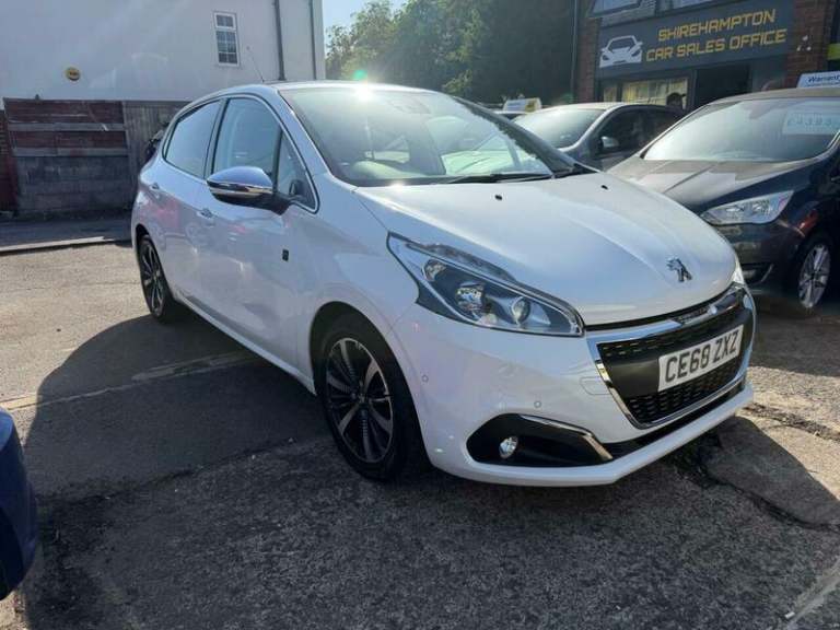 2018 Peugeot 208 1.2 PureTech Tech Edition Euro 6 (s/s) 5dr HATCHBACK Petrol Manual