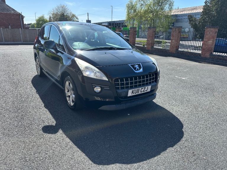Peugeot, 3008, Hatchback, 2011, Semi-Auto, 1560 (cc), 5 doors