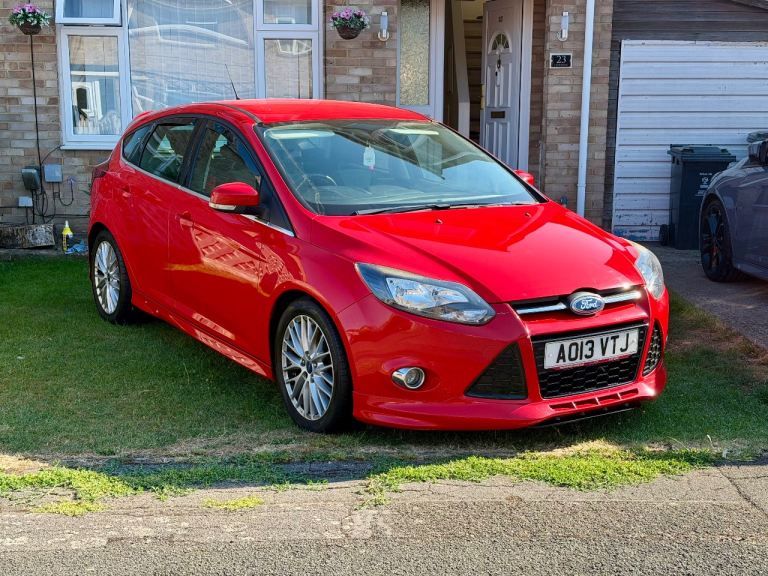 Ford, FOCUS, Hatchback, 2013, Manual, 1560 (cc), 5 doors