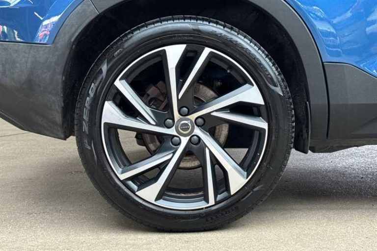 2021 Volvo XC40 1.5 T5 Recharge PHEV R DESIGN Pro 5dr Auto ESTATE PETROL/ELECTRIC Automatic