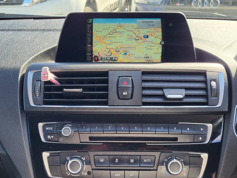 2016 BMW 1 Series 118d Sport 5dr TOP SPEC HATCHBACK Diesel Manual