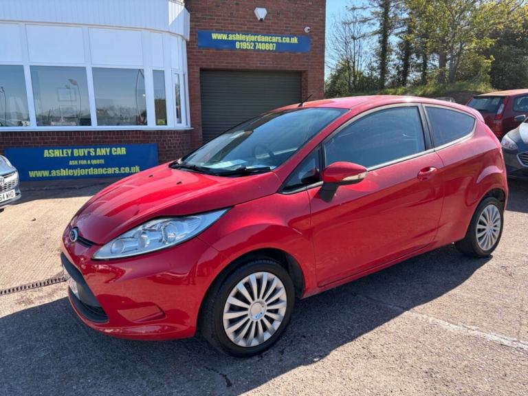  Ford Fiesta 1.25 Edge 3dr LOW MILEAGE, FULL MOT Petrol