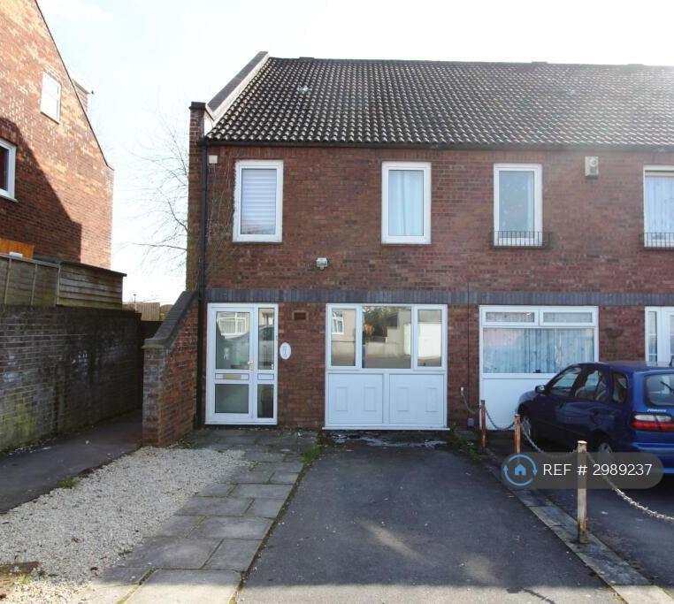 1 bedroom in Small Lane, Bristol, BS16 (#2989237)