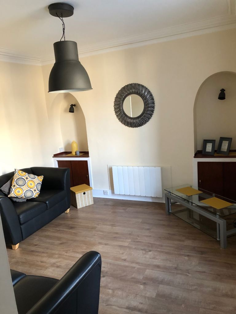 2 bed flat 