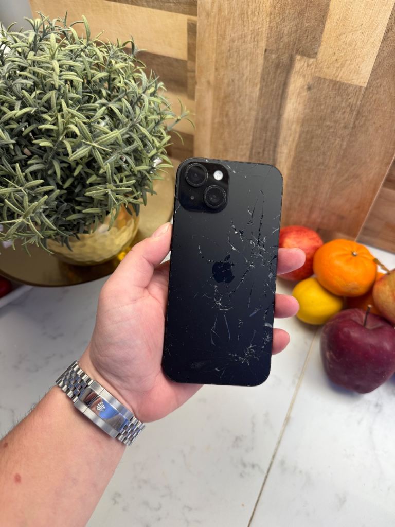 iPhone 15 - 128gb Black Unlocked