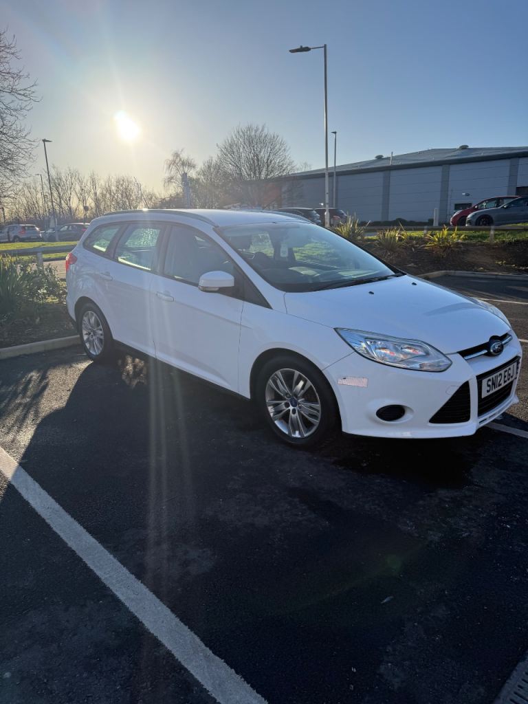 Ford, FOCUS, Estate, 2012, Manual, 1560 (cc), 5 doors