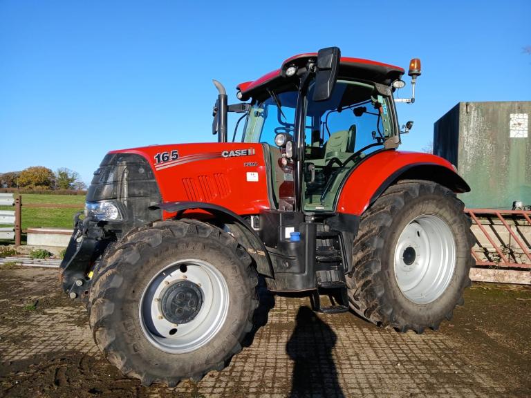 Case IH Puma 165 tractor
