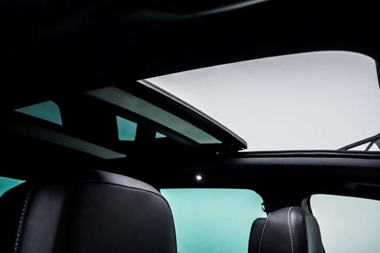 2020 Volkswagen Tiguan 2.0 TDi 150 4Motion R-Line Tech 5dr DSG ESTATE DIESEL Manual