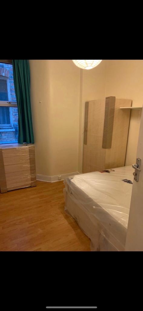 Double room for rent Available now. 