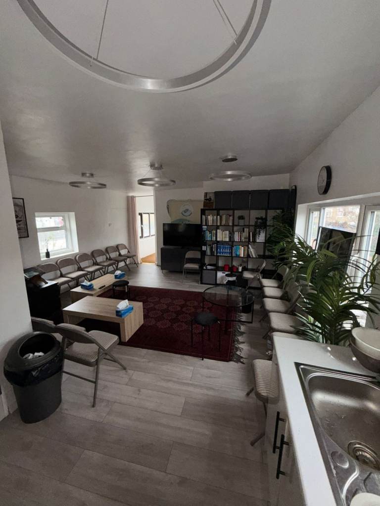  3 ROOM OFFICE LONDON NEWHAM