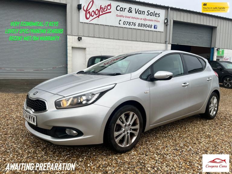 2014 Kia Ceed 1.4 VR7 5dr HATCHBACK Petrol Manual