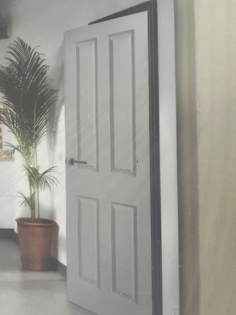 Brand new - 4 panel white internal door 