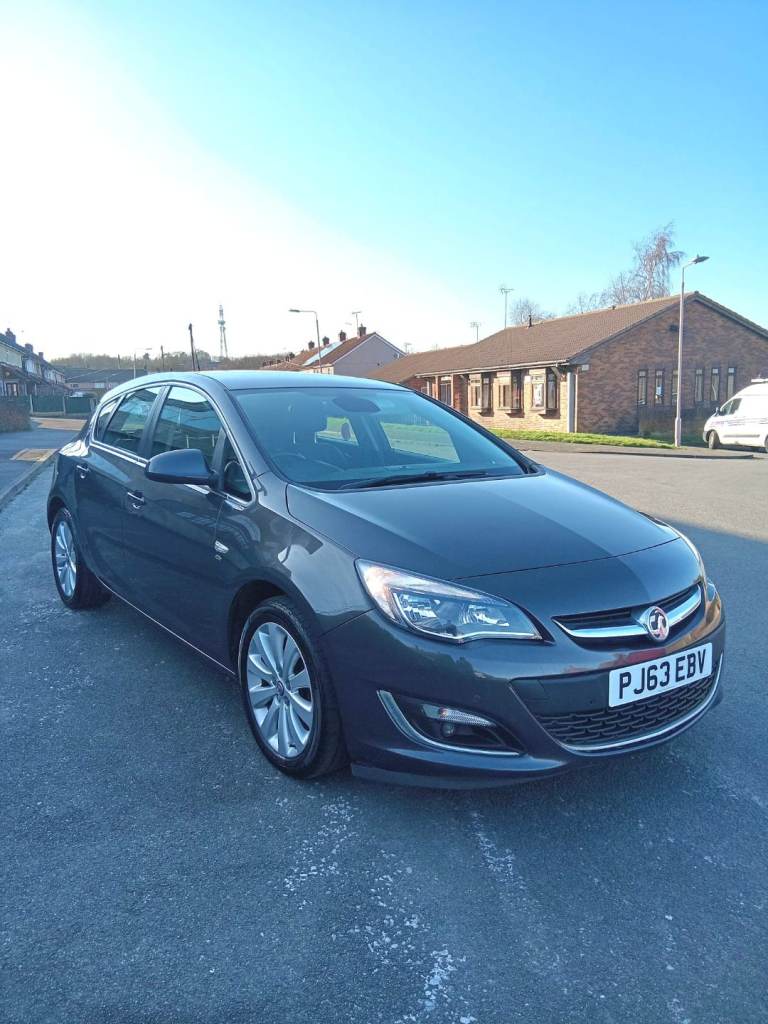 Vauxhall, ASTRA, Hatchback, 2013, Manual, 1598 (cc), 5 doors