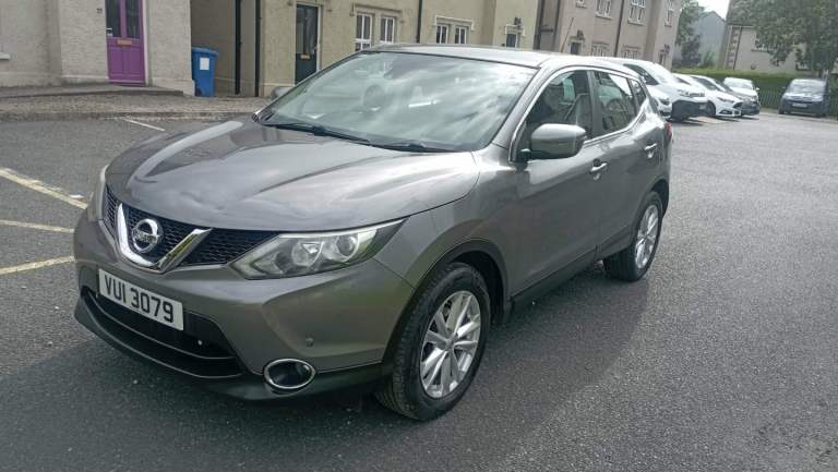 Nissan, QASHQAI, Hatchback, 2015, Manual, 1461 (cc), 5 doors