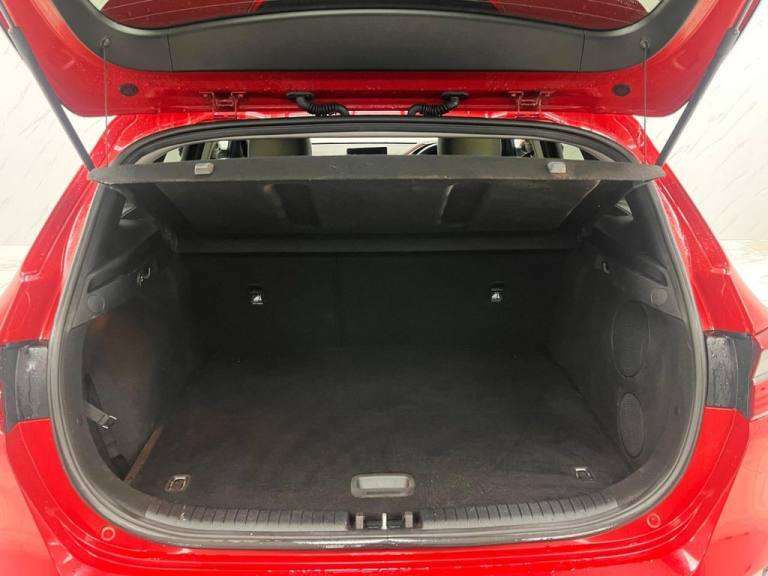 2018 Kia Ceed 1.4 T-GDi First Edition Hatchback 5dr Petrol Manual Euro 6 (s/s) (138 bhp)  Hatchba...