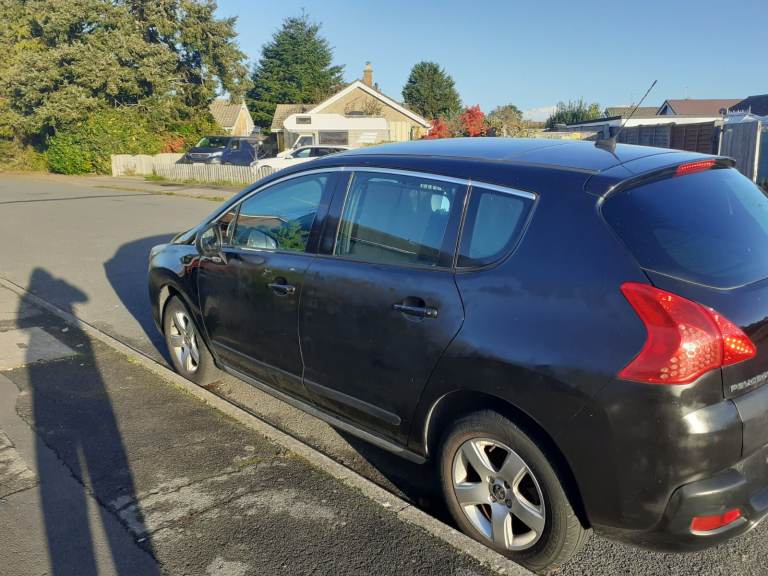 Peugeot, 3008, Hatchback, 2010, Manual, 1560 (cc), 5 doors