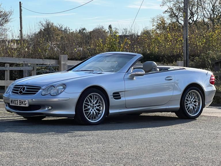 2003 Mercedes-Benz S Class SL 500 2dr Auto Silver Low miles. Great service record . Stunning CONV...