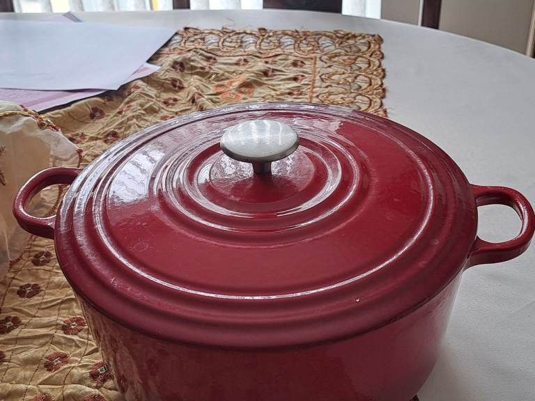 Cast Iron Casserole Dish with Lid