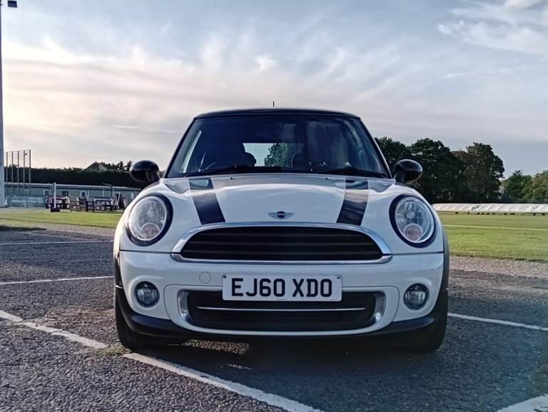 Mini Cooper, 2010, Manual, 1.6, FSH, Leather, Black Wheels, New Exhaust, Brakes, Tyres, 1Yr MOT.