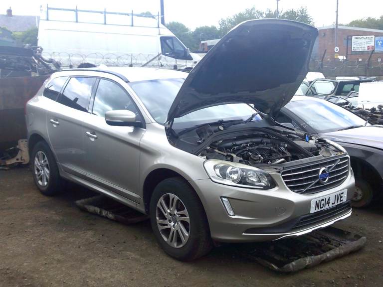 breaking for spares volvo xc60 2014 2.0 td