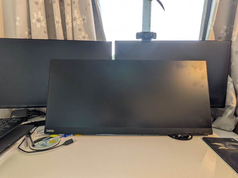 Lenovo ThinkVision monitor 