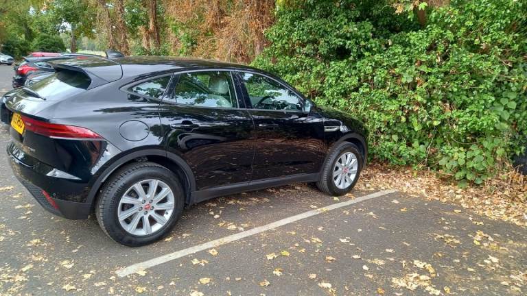 2020 Jaguar E-PACE S D150 2.0 Diesel Manual – 55k – Cream Leather – FSH
