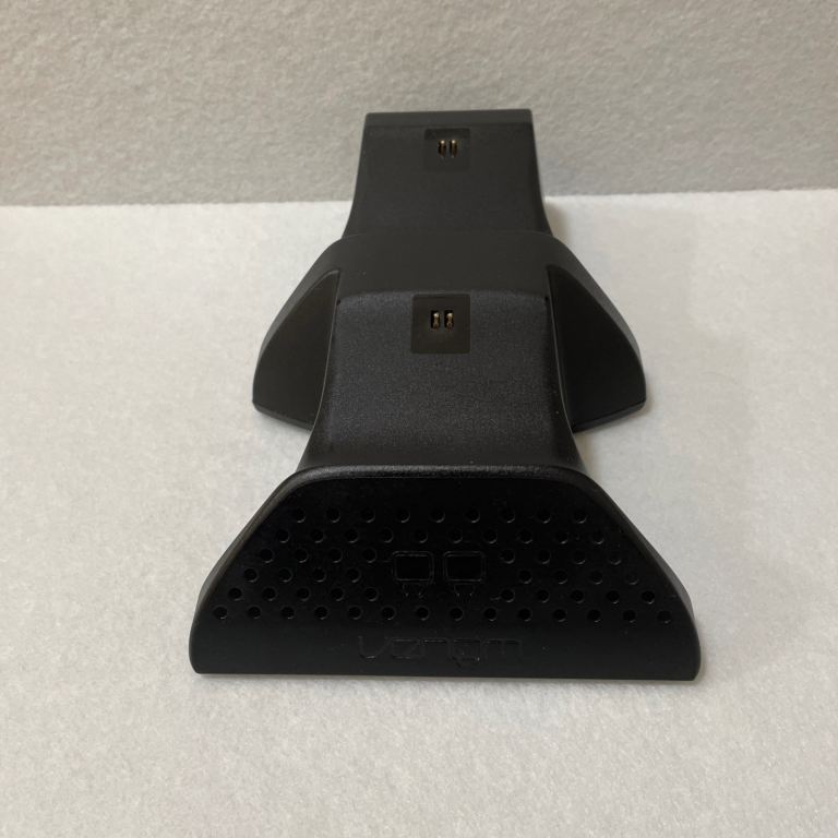 Xbox Twin Docking Charging Station Venom + Cable