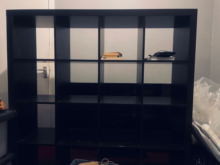 FREE - Cubed shelving display unit