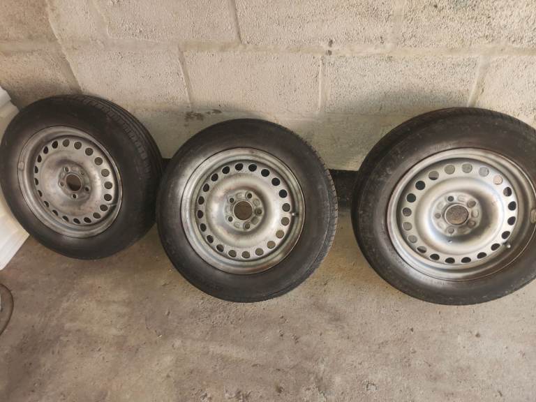 4 Ford transit connect original steel wheels 