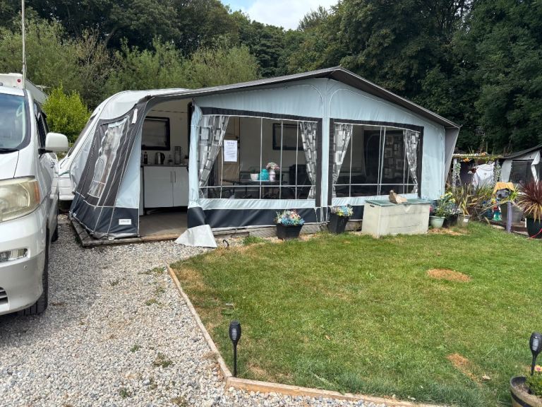 Twin Axle 4 Berth Sited Caravan for sale with awning 