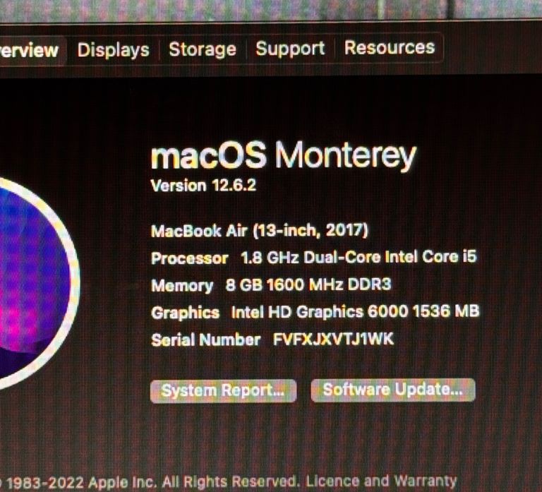 Apple MacBook Air 13 Inch 2017