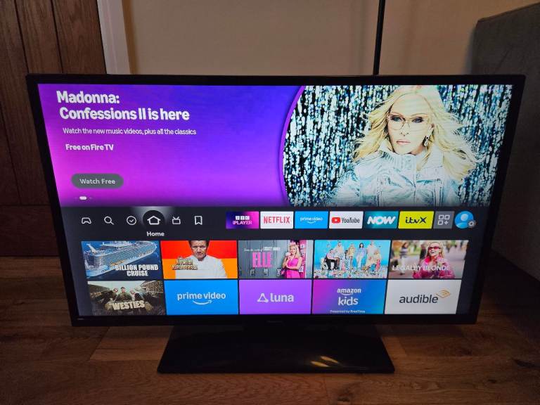 Panasonic TX-40C300B LCD TV - 40 Inch, Good Condition