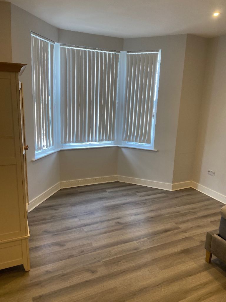 Double room with Private Entrance 