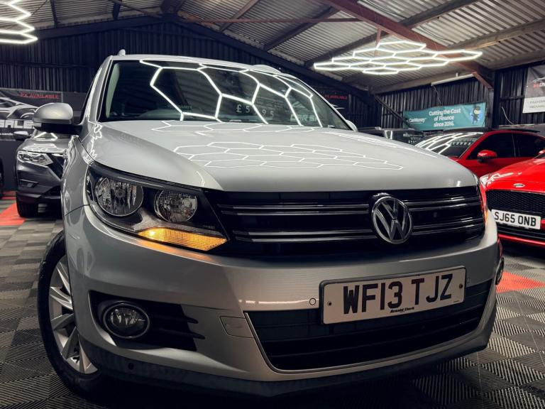 2013 Volkswagen Tiguan 2.0 TDi BlueMotion Tech SE 5dr DSG ESTATE Diesel Automatic