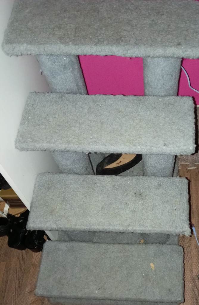 Pet steps for cat or dog or elderly pet