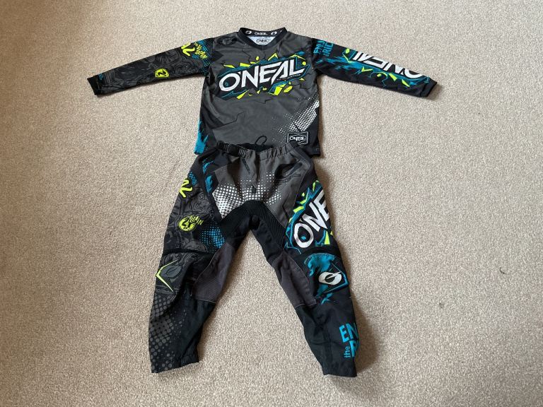 Oneal Element Motocross Kit Kids size 22” Pants & Small Jersey Approx Age 5-6 MX Youth Pitbike KTM