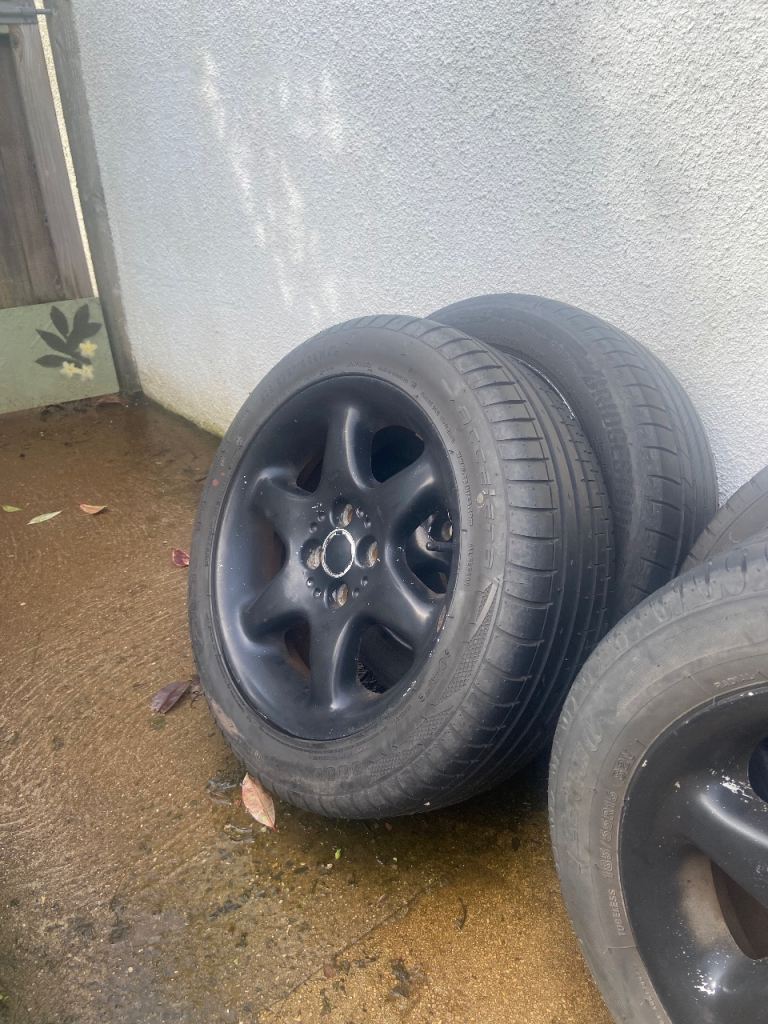 MGF alloy wheels 15”