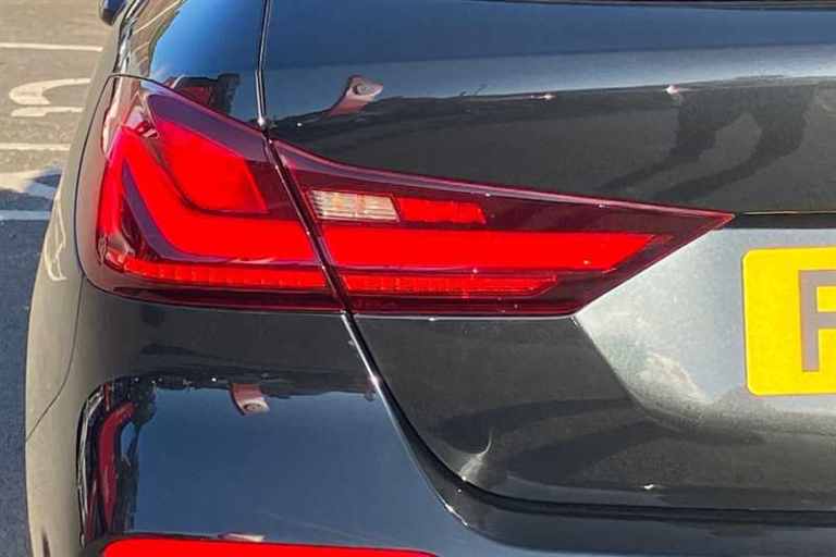 2022 BMW 1 Series 118i [136] SE 5dr [Live Cockpit Professional] HATCHBACK PETROL Manual