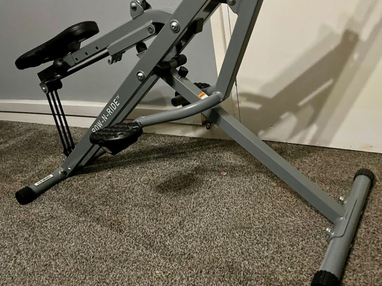 Sunny Health & Fitness Row-N-Ride.