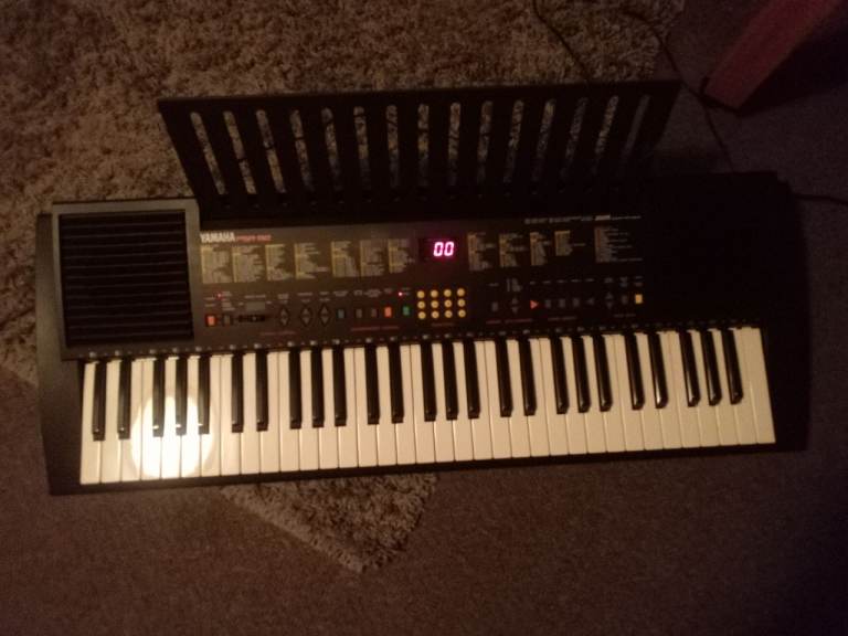 Yamaha Electric keyboard