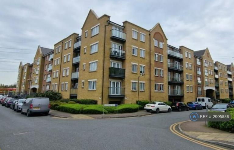2 bedroom house in Phoenix Court, Northfleet, Gravesend, DA11 (2 bed) (#2905888)