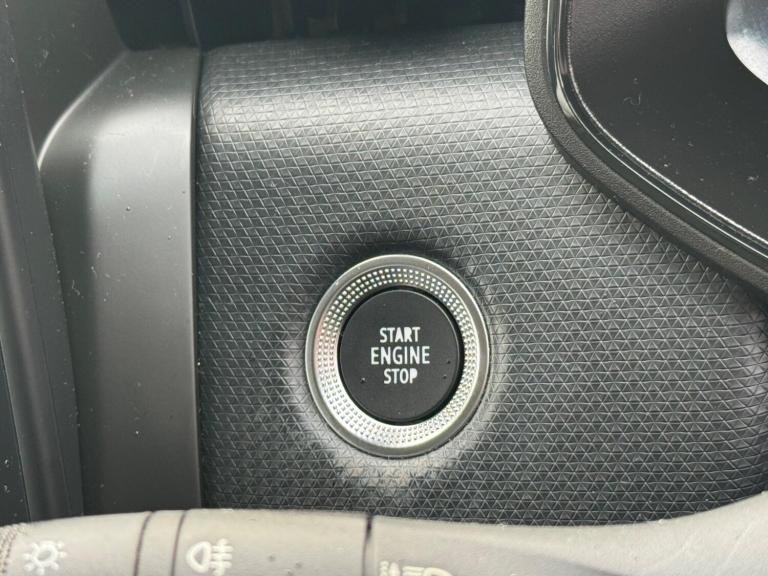 2023 Renault Clio 1.0 TCe 90 Evolution 5dr HATCHBACK PETROL Manual