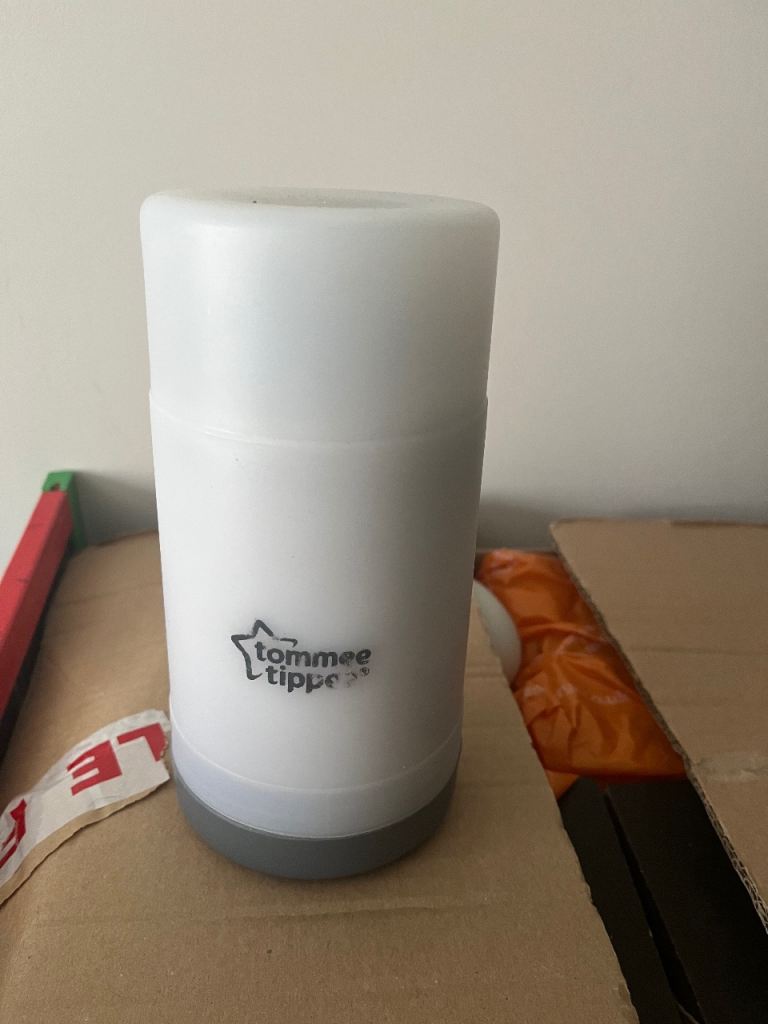Tommee Tippee Travel Bottle and Food Warmer