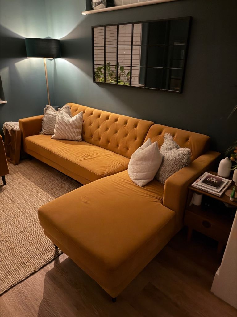 Sofa with chaise from MADE