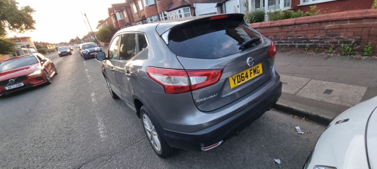 Nissan, QASHQAI, Hatchback, 2014, Manual, 1461 (cc), 5 doors