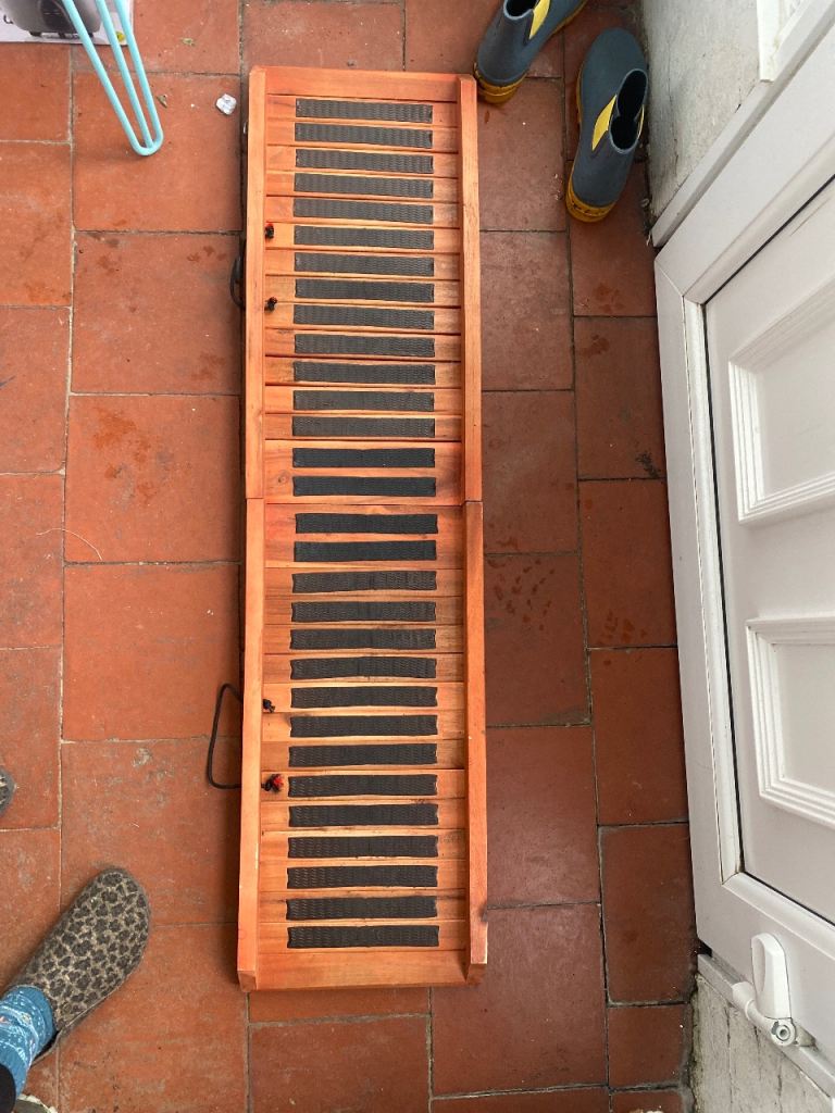 Dog/pet ramp 