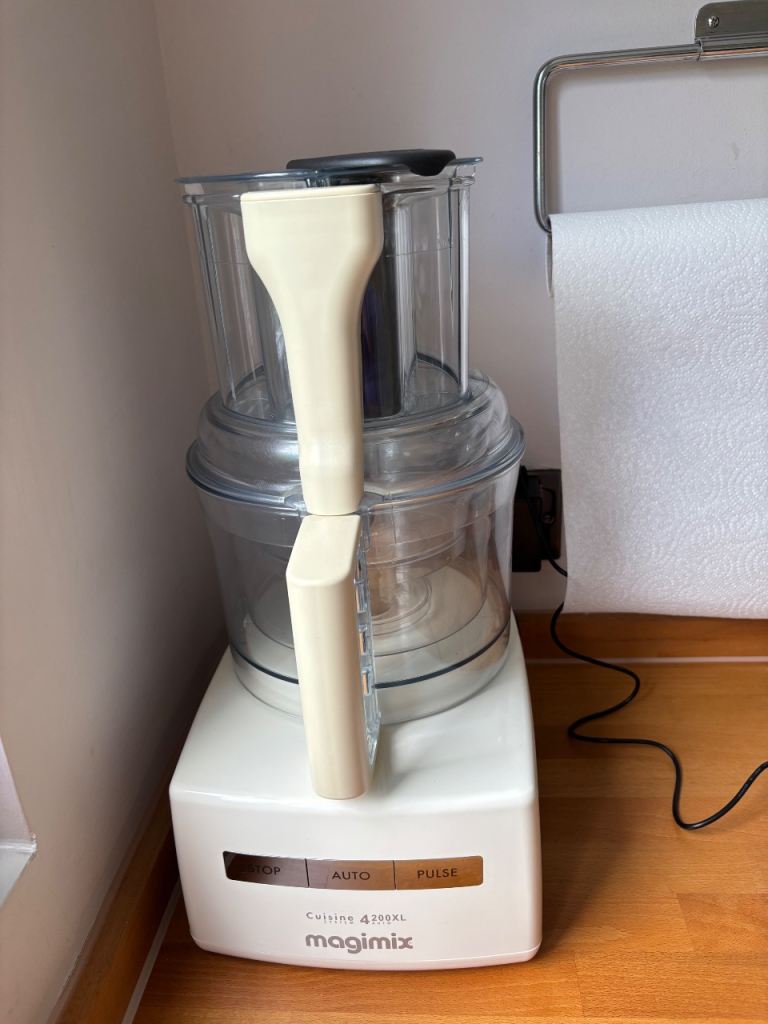 Magimix Cuisine System 4200XL Food Processor - Cream