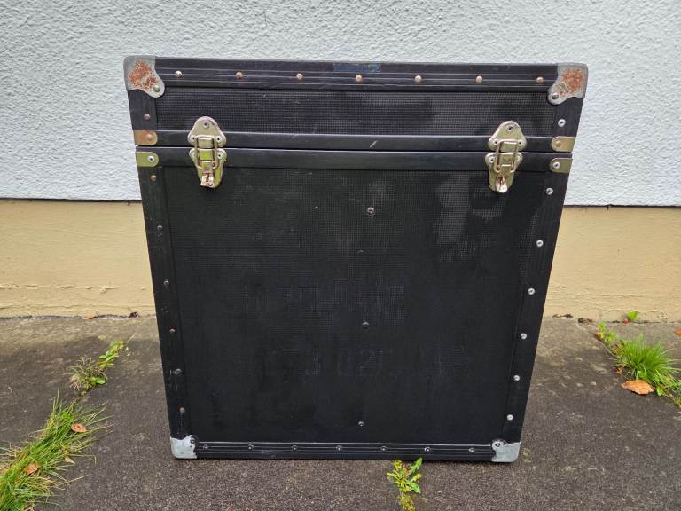 Flight / Transit Case.