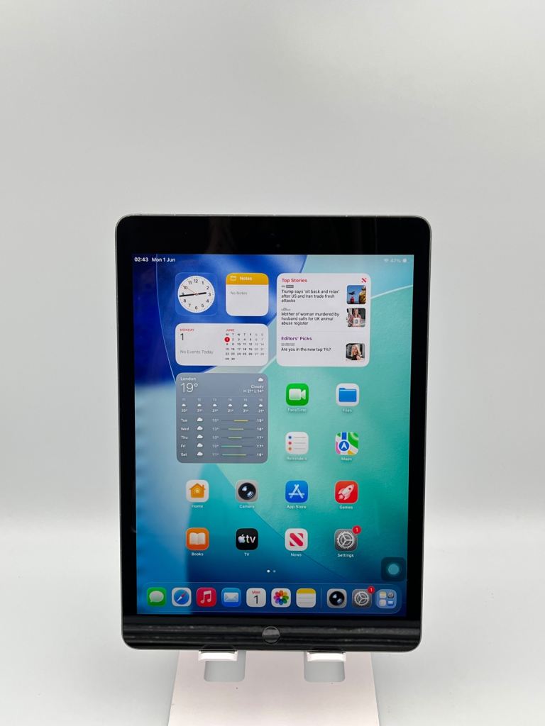Apple iPad 9th Gen 10.2" (2021) 64GB -Wi-Fi -Space grey- Good Condition - BH 97%