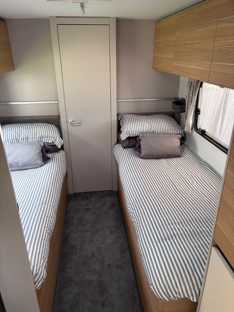 4 berth caravan 